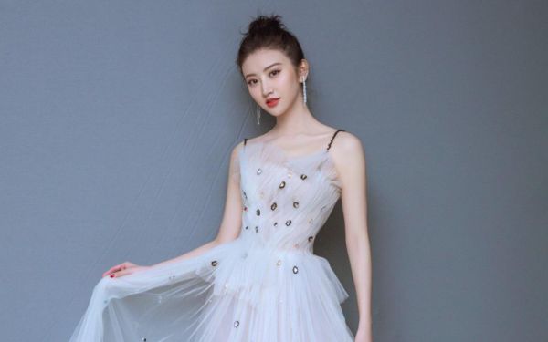 她是他心上一寸钉（谢夕瑶温钰白）全文浏览_她是他心上一寸钉全文浏览