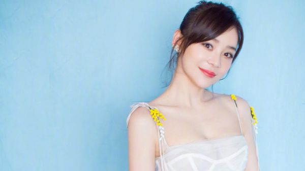 贵妃将我虐待致死后，暴君杀疯了全文无弹窗凝儿薛贵妃小说最新章节(在线阅读)