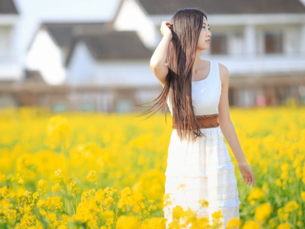 颜书意萧如月哪里可以看 颜书意萧如月免费阅读第1章