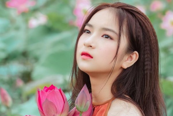 高考过后，白眼狼女儿带了个黄毛回家免费试读 周驰佳慧小说