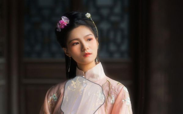 捡了陌生人的高考准考证后，我竟从团宠变成万人嫌最新小说（孟穆之胡若男）全文阅读