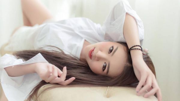 穿书八零带着咸鱼系统养糙汉蒋南乔,景湛小说最新章节免费阅读