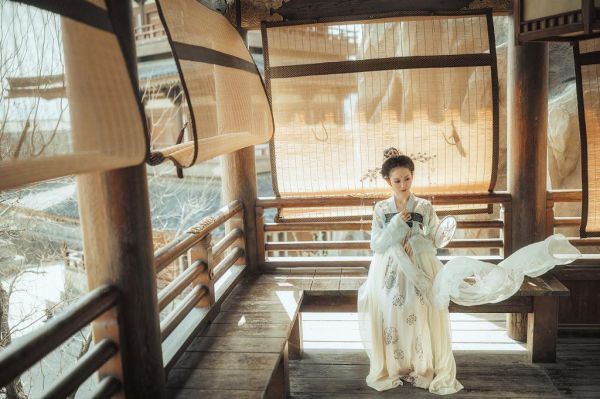 不当舔狗后，大学女友悔疯了（柳依依韩子昂）全文浏览_不当舔狗后，大学女友悔疯了全文浏览