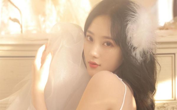 女儿上台演讲，小青梅扬言要跳湖最新章节 顾泽清夏青青在线阅读