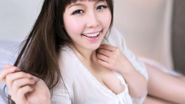 我爹找的童养媳想虐我，没关系我还有九个最新章节列表_我爹找的童养媳想虐我，没关系我还有九个全文免费阅读(冷如霜白奕柳如樱)