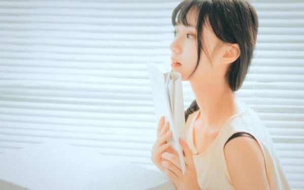 新上《王妃穿成女演员》佚名小说免费阅读