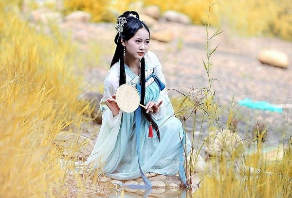 冷妻来袭总裁今天跪了吗「精彩小说」安瑾,冷权大结局阅读
