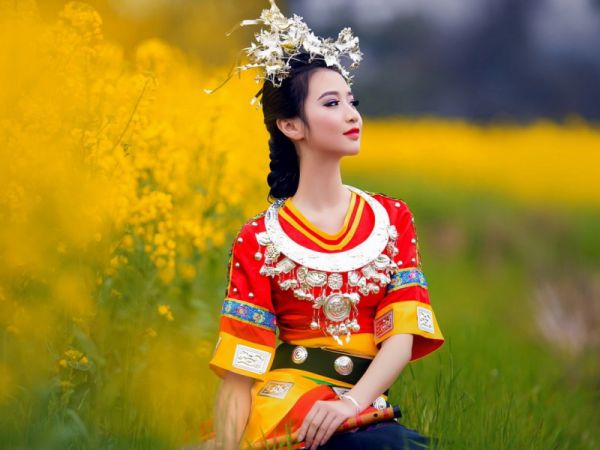 全文浏览替大哥顶罪三十年，出狱后我打脸准状元亲孙（小伟李族长）_替大哥顶罪三十年，出狱后我打脸准状元亲孙（小伟李族长）全文结局